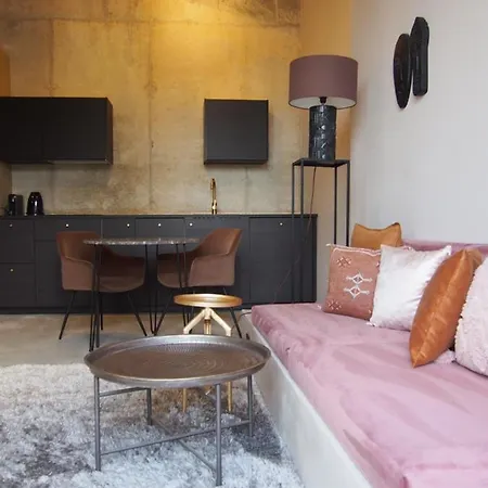 9 Malaga, Three Unique With Private Plunge Pool Málaga